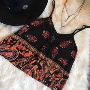 ✨SOLD✨Paisley Print Crop Top